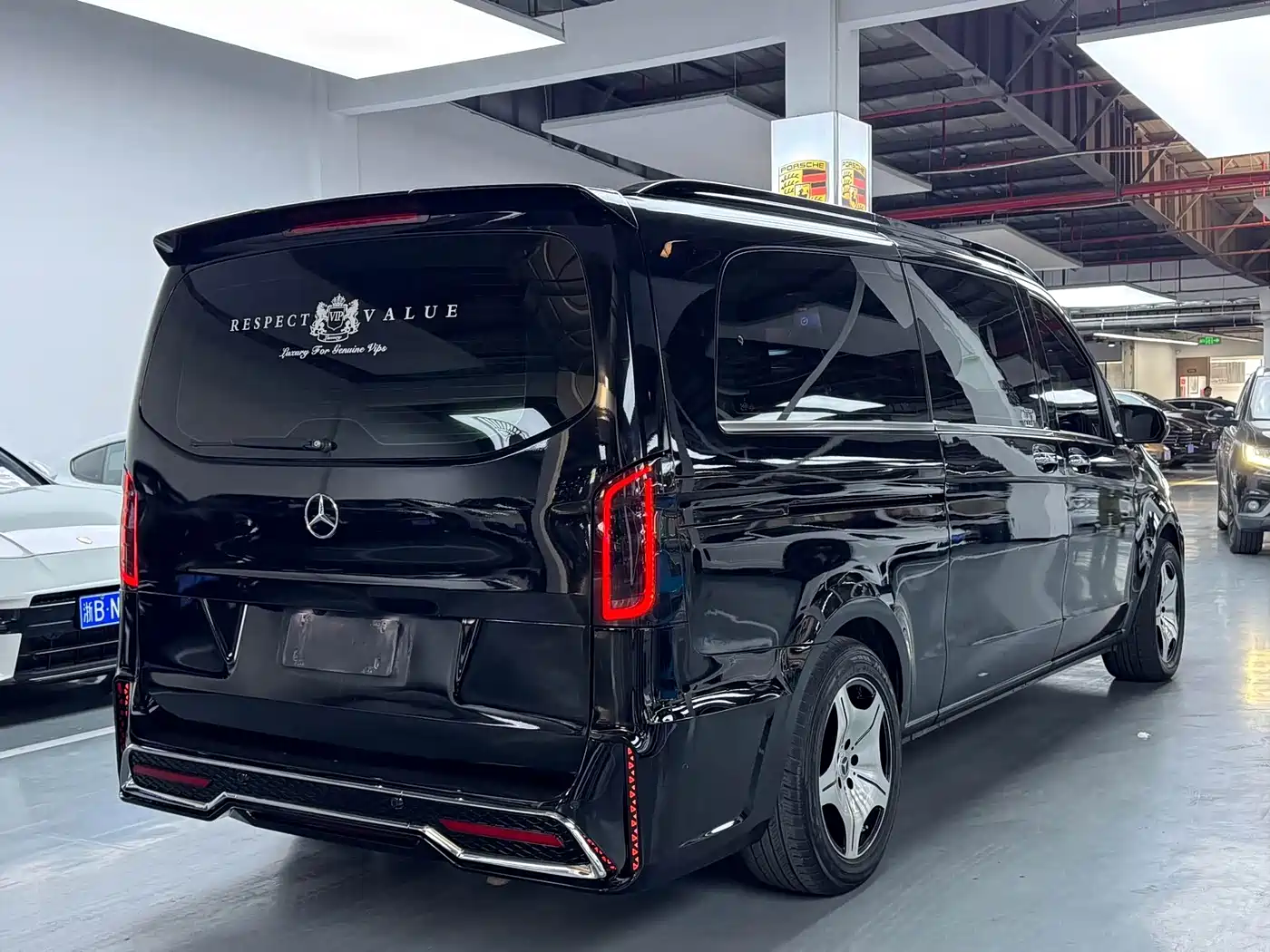 Mercedes-Benz Vito 2021 2.0T Business Edition 7-seater фото 20