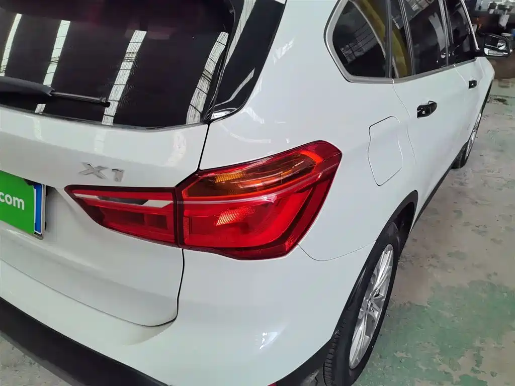 BMW X1 2018 sDrive20Li Leading Model фото 20