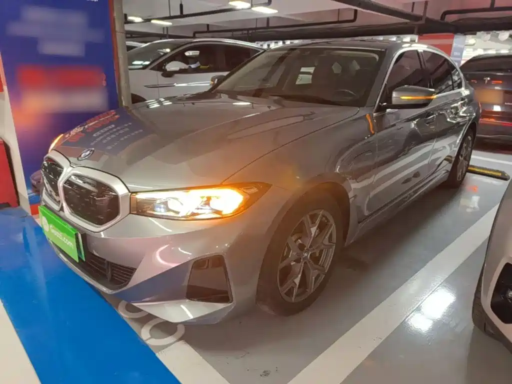 BMW i3 2022 eDrive 35 L