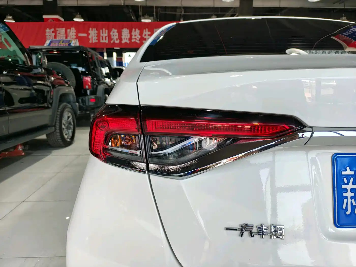 Toyota Corolla 2021 1.2T S-CVT Elite PLUS Edition фото 13