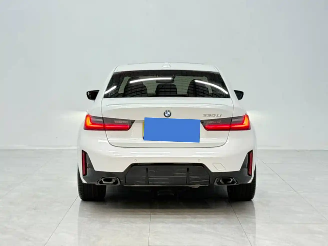 BMW 3 Series 2025 330Li M Sport Night Edition фото 4