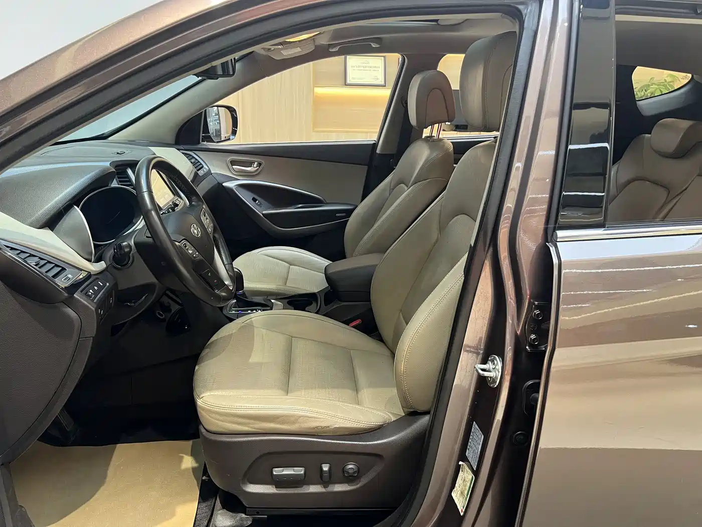 Hyundai Santa Fe 2013 2.4L Automatic AWD Premium фото 10
