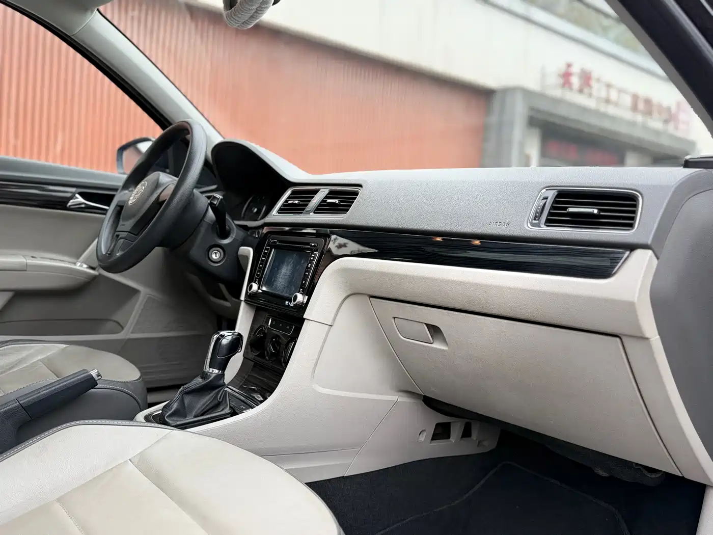 Volkswagen Lavida Tour 2013 1.4TSI Automatic Comfort фото 10