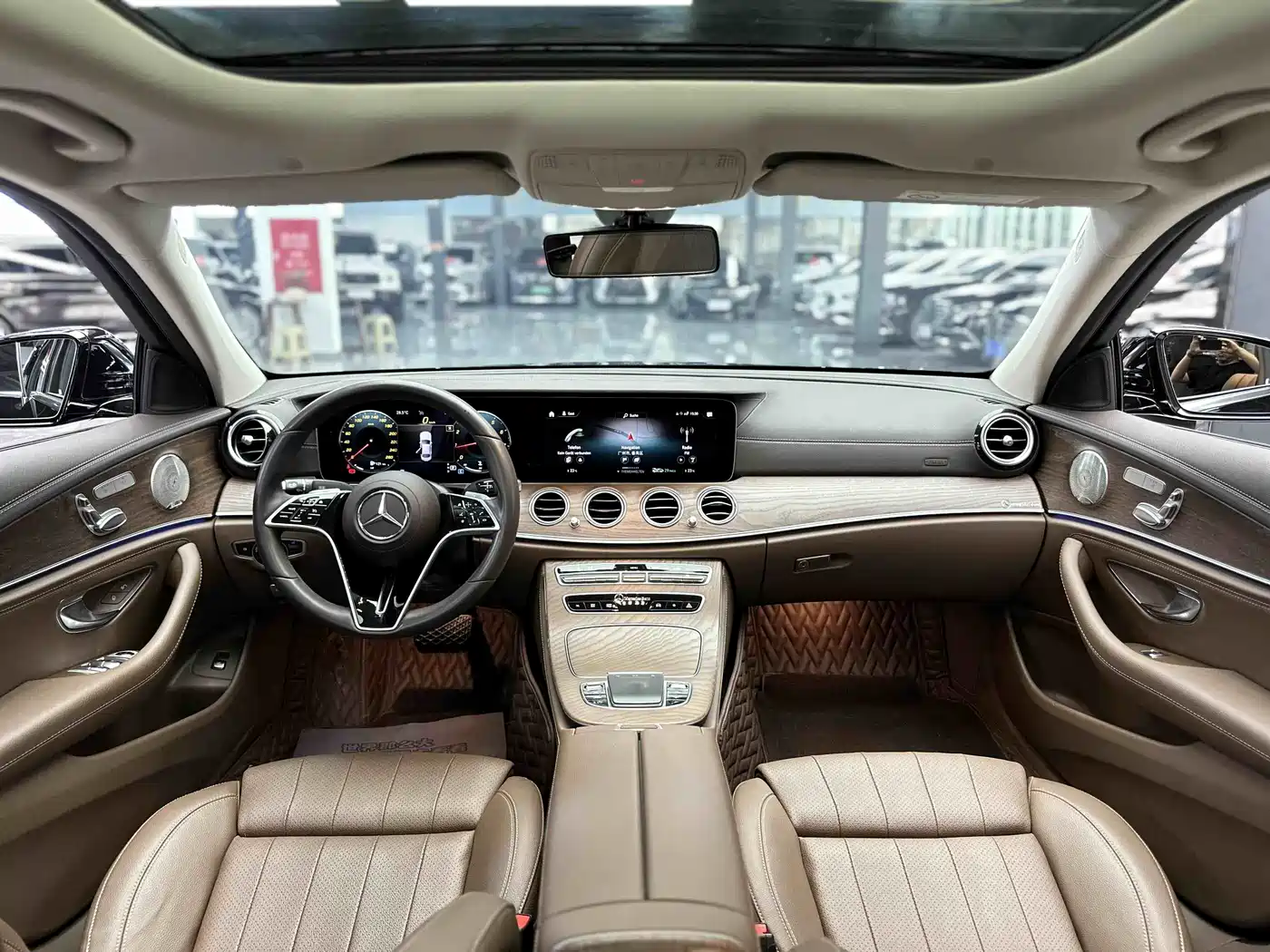 Mercedes-Benz E-Class 2022 E 300 L Luxury фото 4