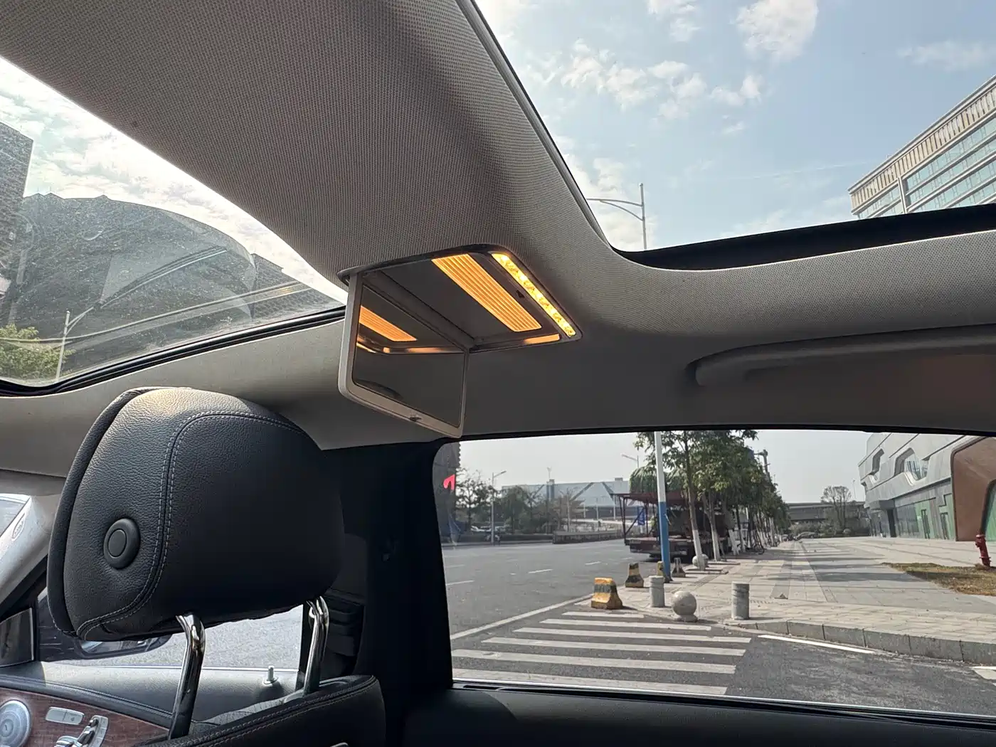 Mercedes-Benz E-Class 2019 Facelift E 300 L Luxury фото 13