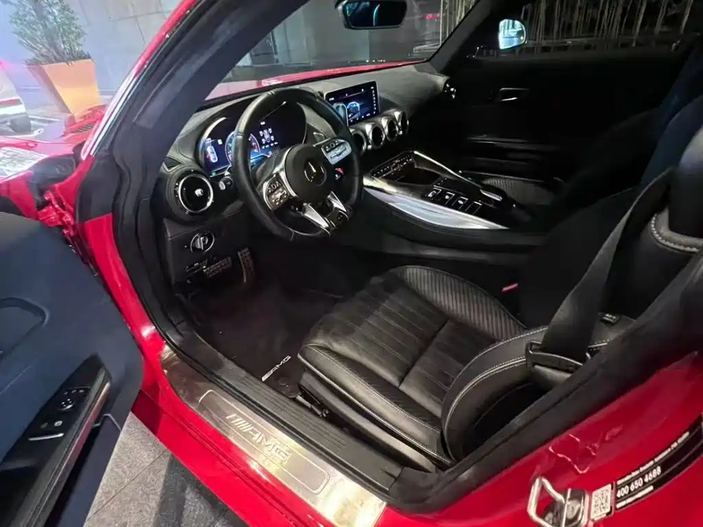 Фото 5 - Mercedes-Benz AMG GT