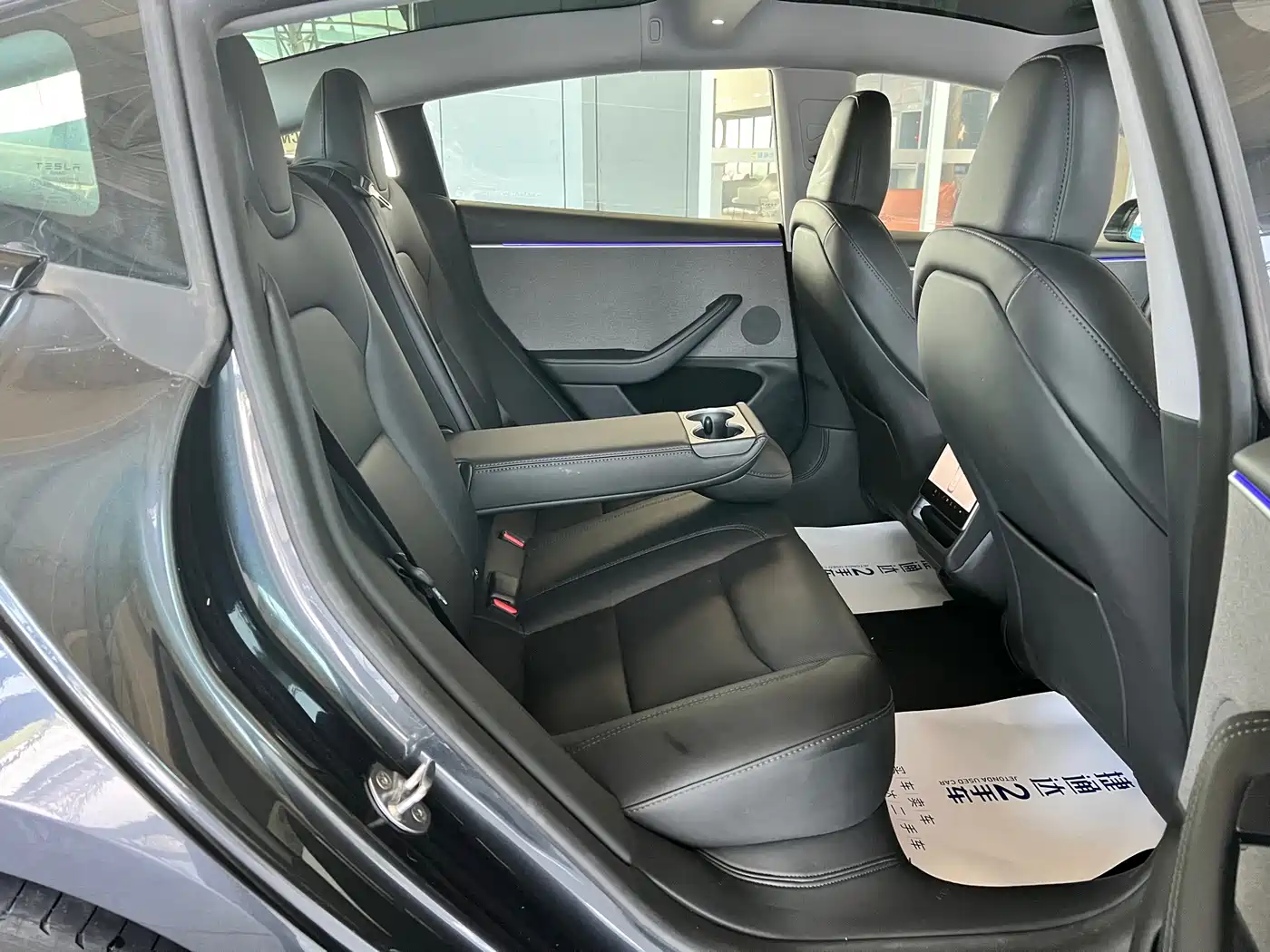 Фото 11 - Tesla Model 3