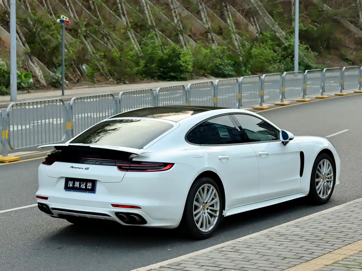 Porsche Panamera 2017 Panamera 4S 2.9T фото 6