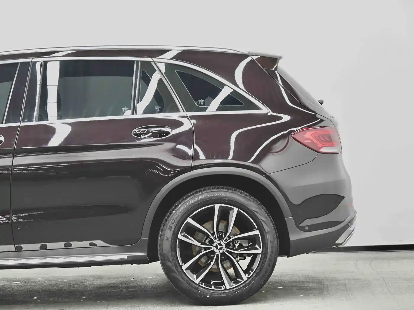 Mercedes-Benz GLC 2021 GLC 300 L 4MATIC Sporty фото 30