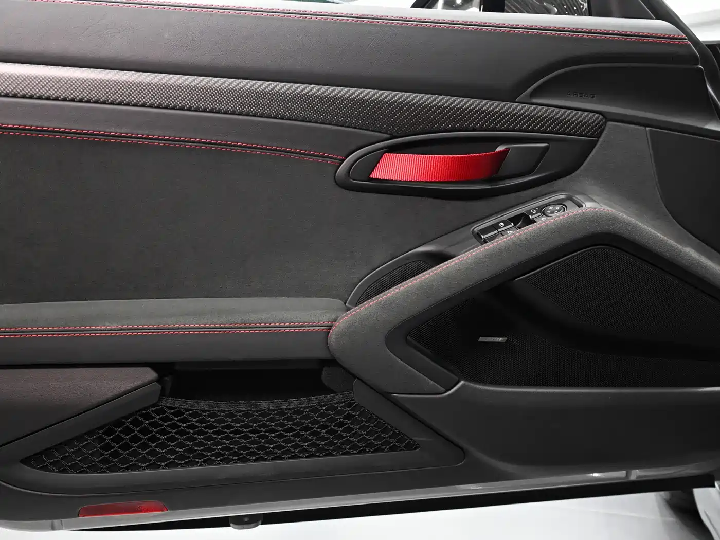 Porsche 718 2023 Spyder RS 4.0L фото 21