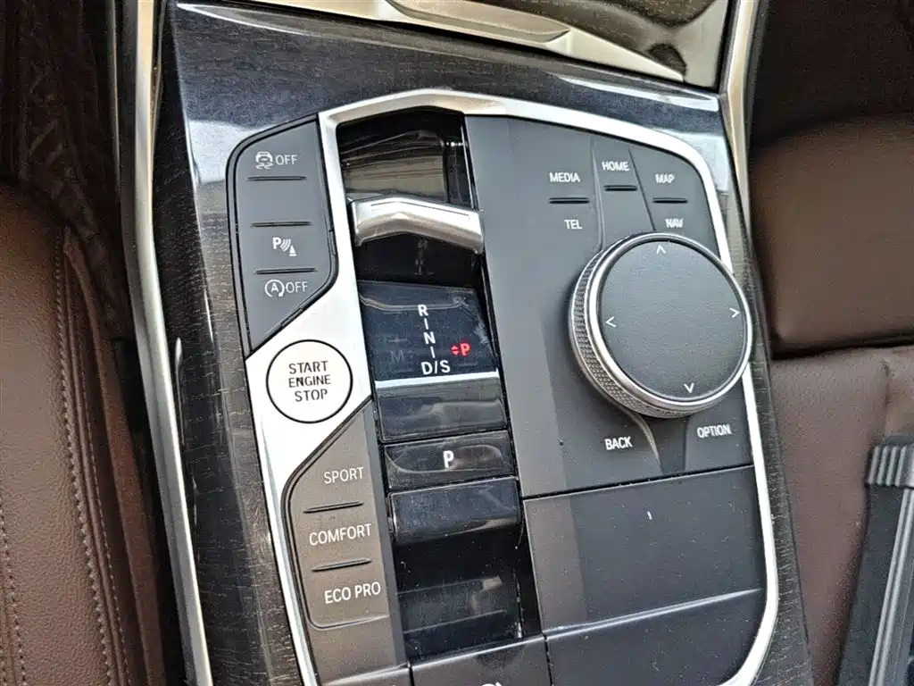 BMW 3 Series 2023 325Li M Sport Package фото 14