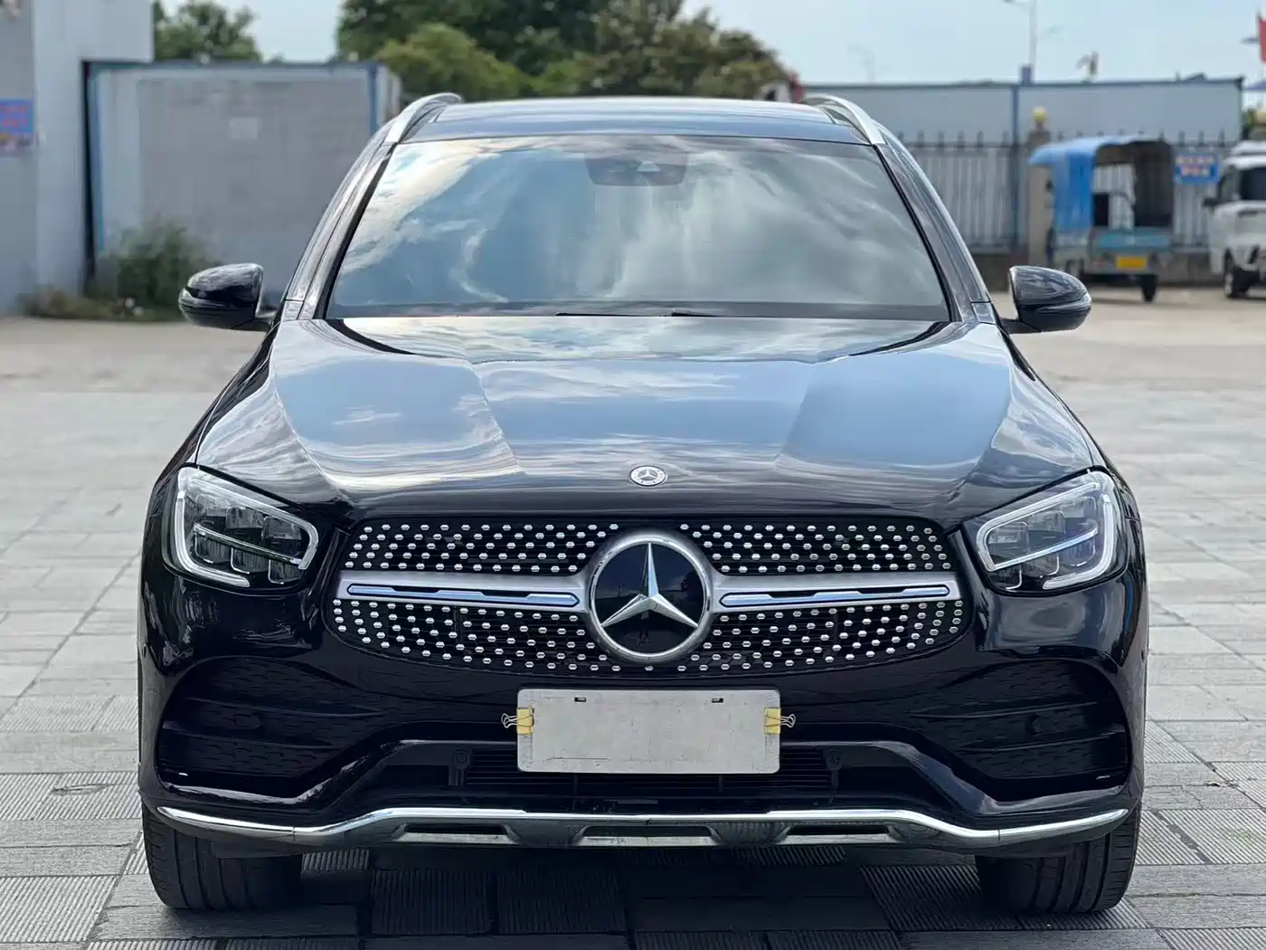 Mercedes-Benz GLC 2022 Model GLC 300 L 4MATIC Dynamic Edition фото 2