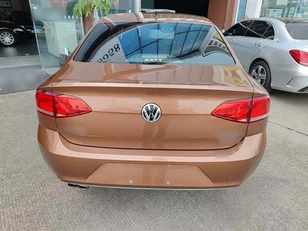 Volkswagen Lamando 2017 280TSI DSG Comfort Edition фото 6