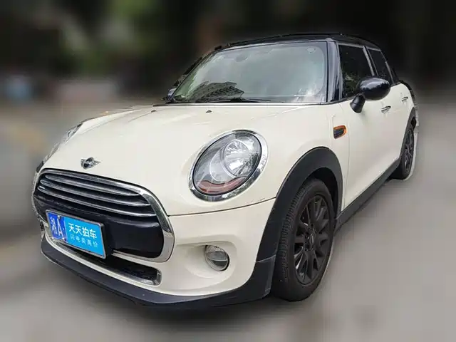 MINI 2016 1.5T COOPER 5-Door — фото 1