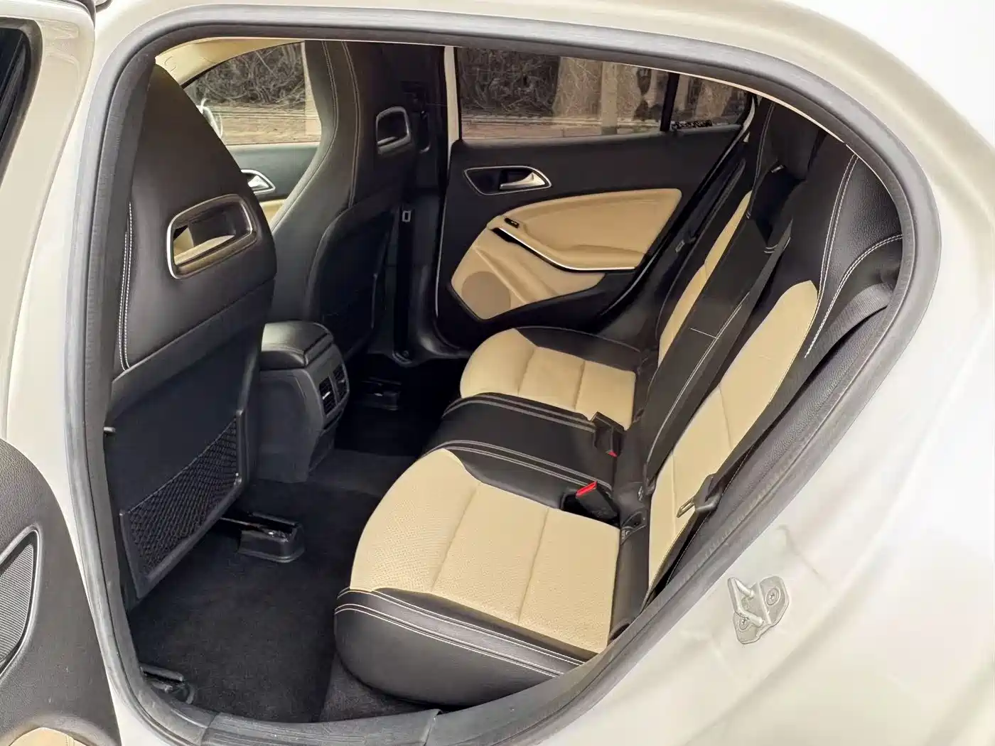Mercedes-Benz GLA 2017 GLA 200 Fashion фото 7