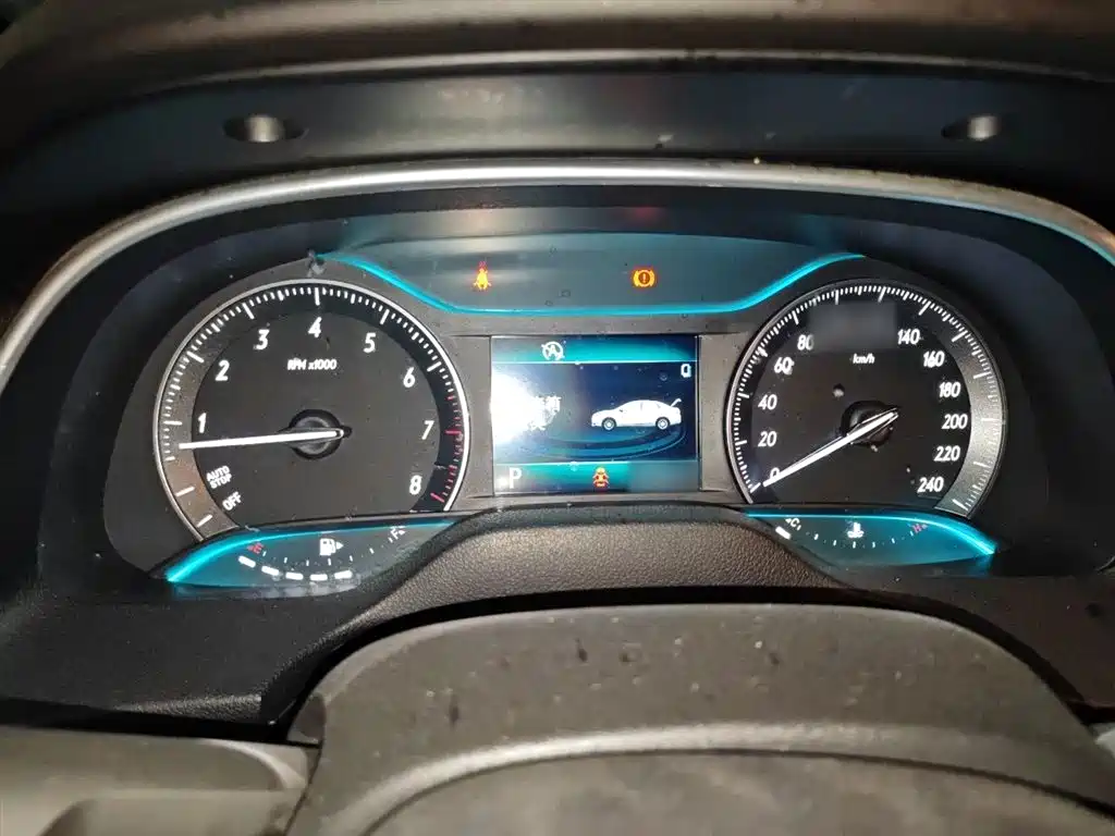Buick Excelle 2017 15N Automatic Elite фото 4
