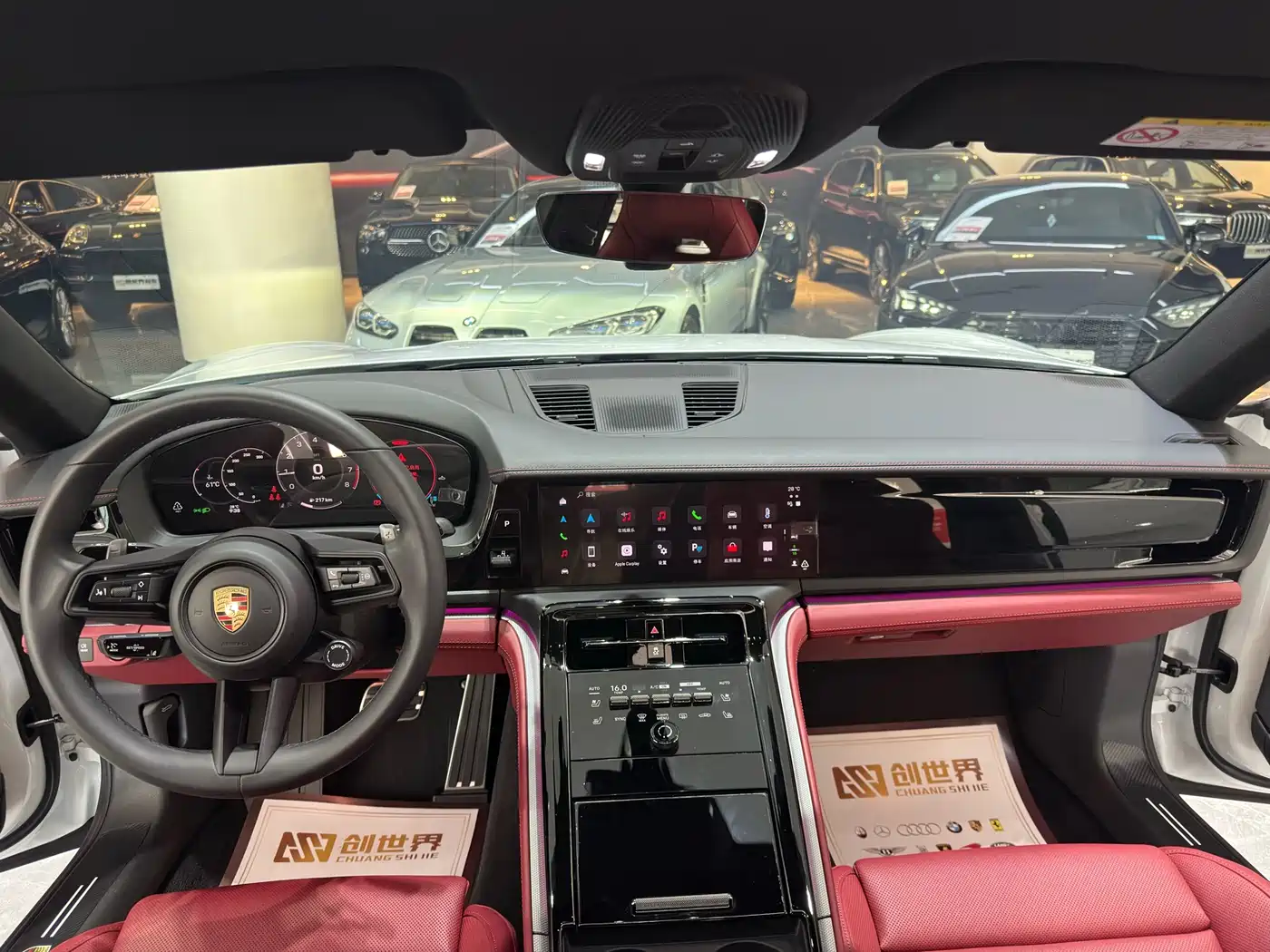 PORSCHE PANAMERA