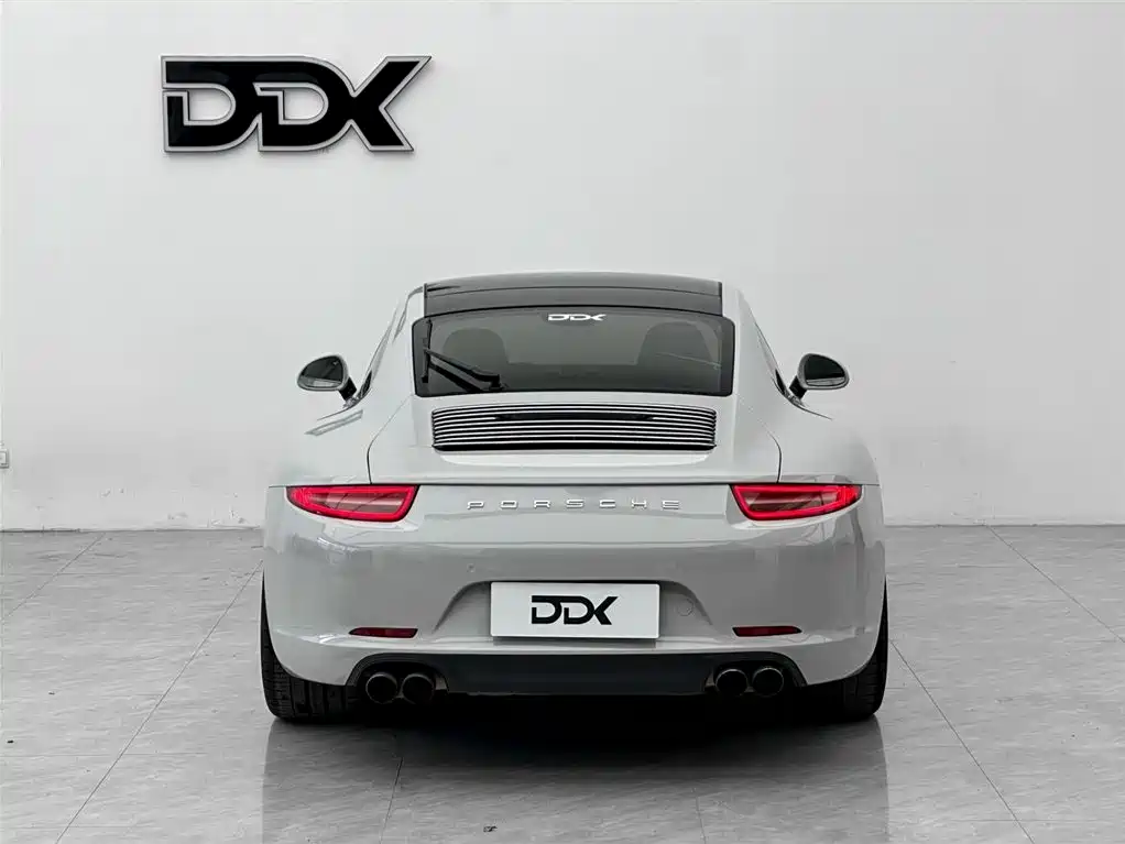 Porsche 911 2015 Carrera 3.4L Style Edition фото 4