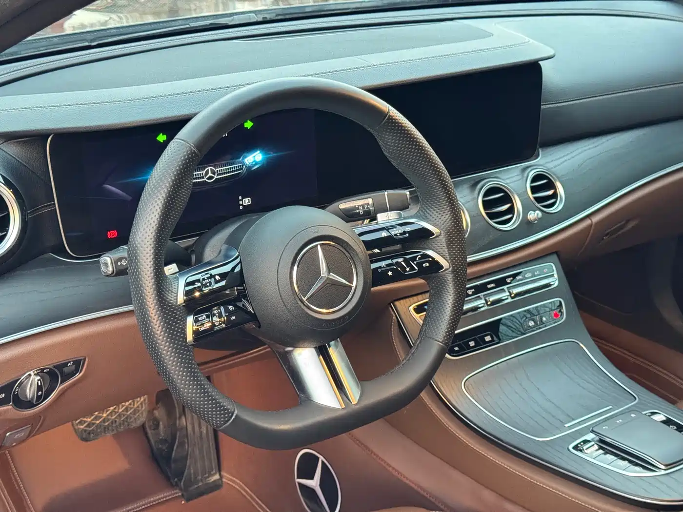Mercedes-Benz E-Class 2023 E 300 L Sport Luxury фото 5
