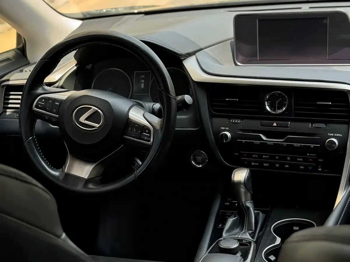 LEXUS RX