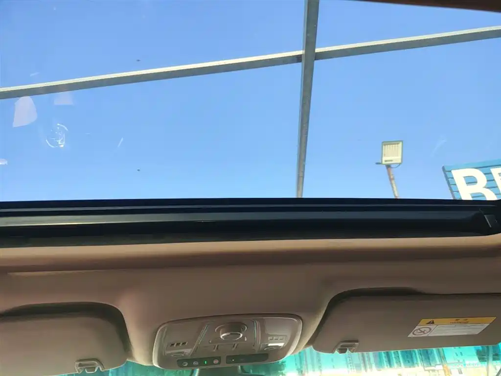 Buick GL8 2017 ES 28T Flagship China V фото 18