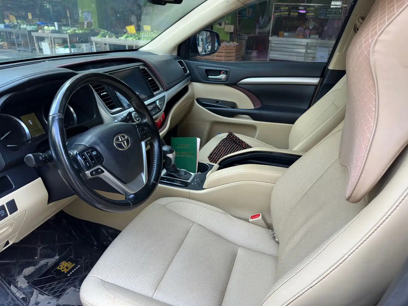 Фото 5 - Toyota Highlander