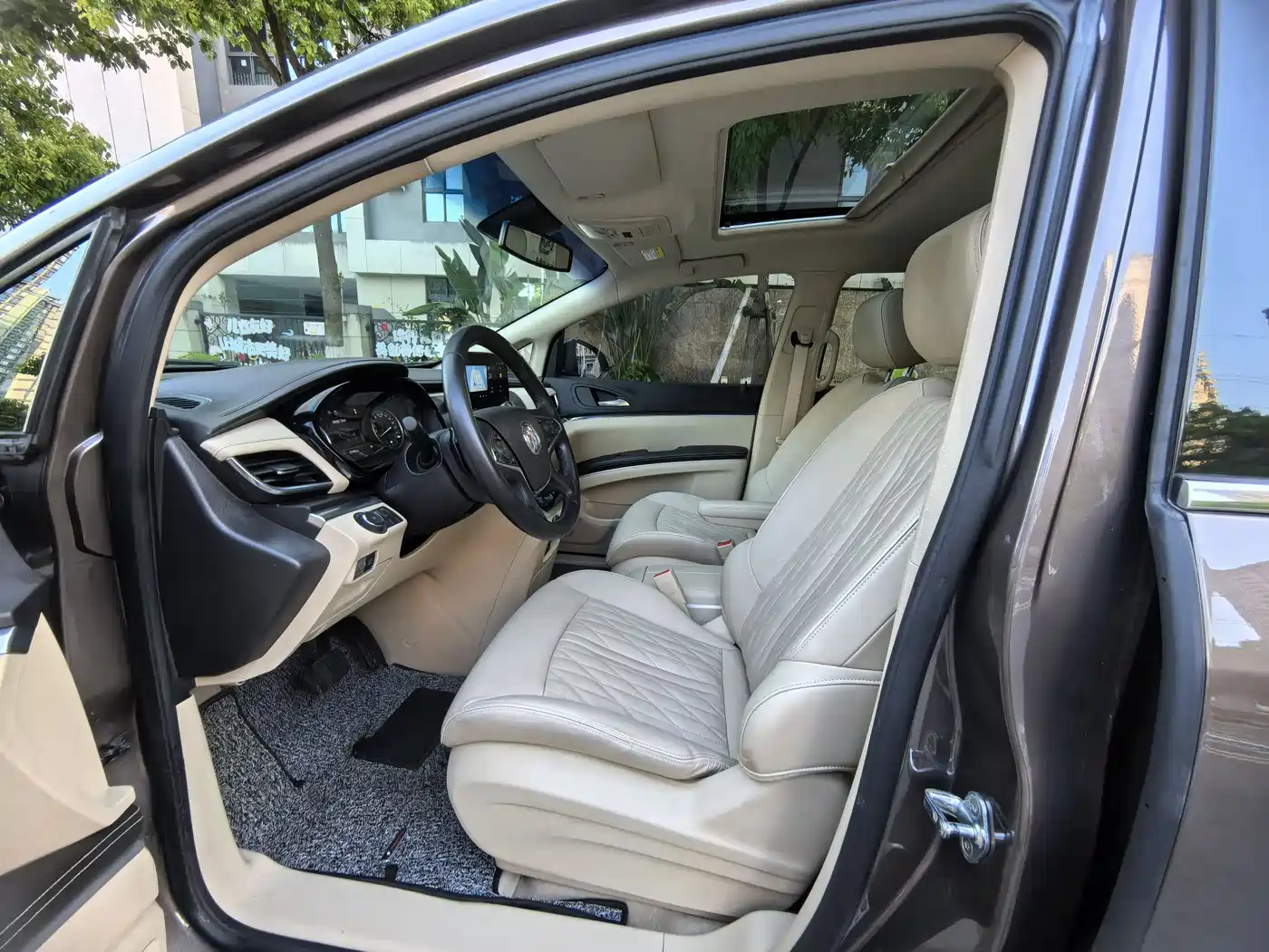 Buick GL8 2023 Land Business Class 652T Luxury фото 7