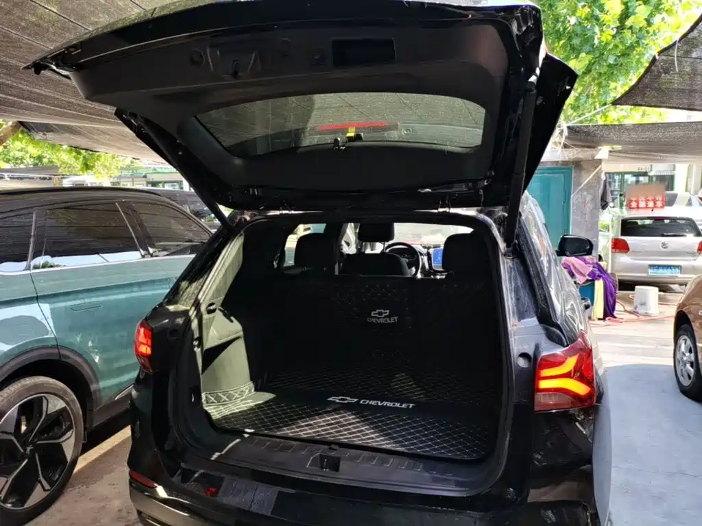CHEVROLET EXPLORER