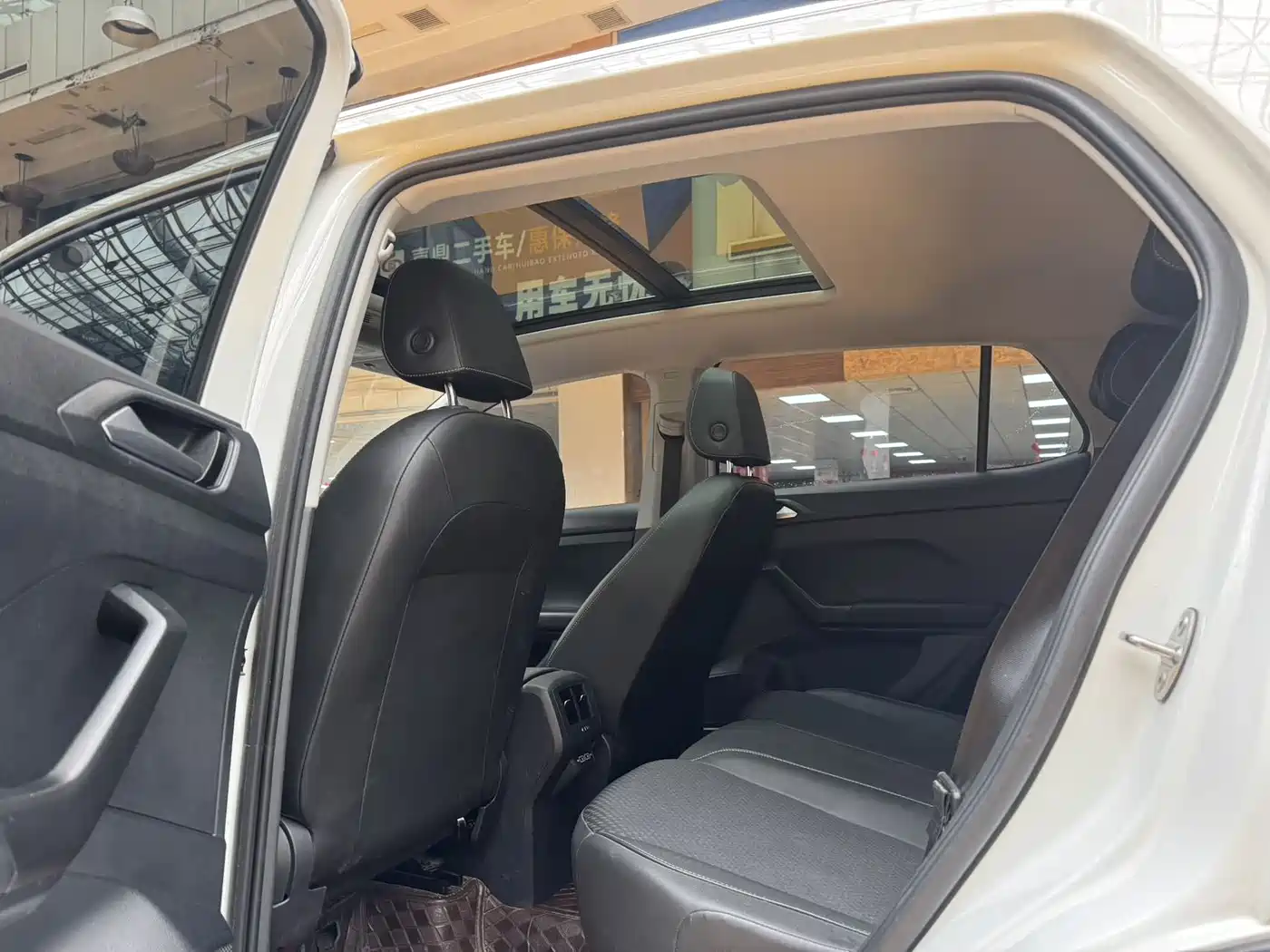 Volkswagen Tanying 2021 1.5L Automatic Smart Connect Edition фото 13