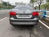Photo 13 - Volkswagen Sagitar