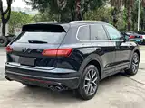 Фото 7 - Volkswagen Touareg