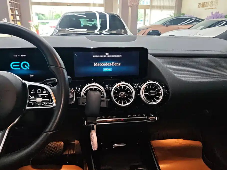 Mercedes-Benz EQA 2022 2022 EQA 260