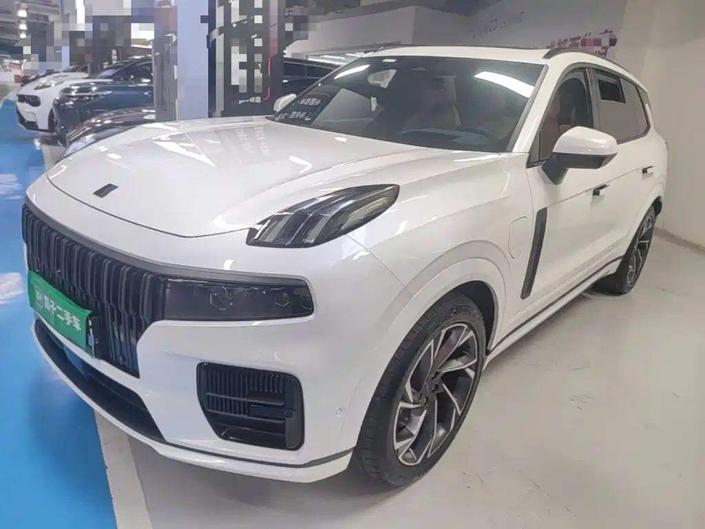 Lynk & Co 09 EM-P 2021