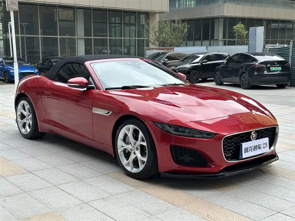 Jaguar F-TYPE 2021 P300 Rear-Wheel Drive Convertible фото 19