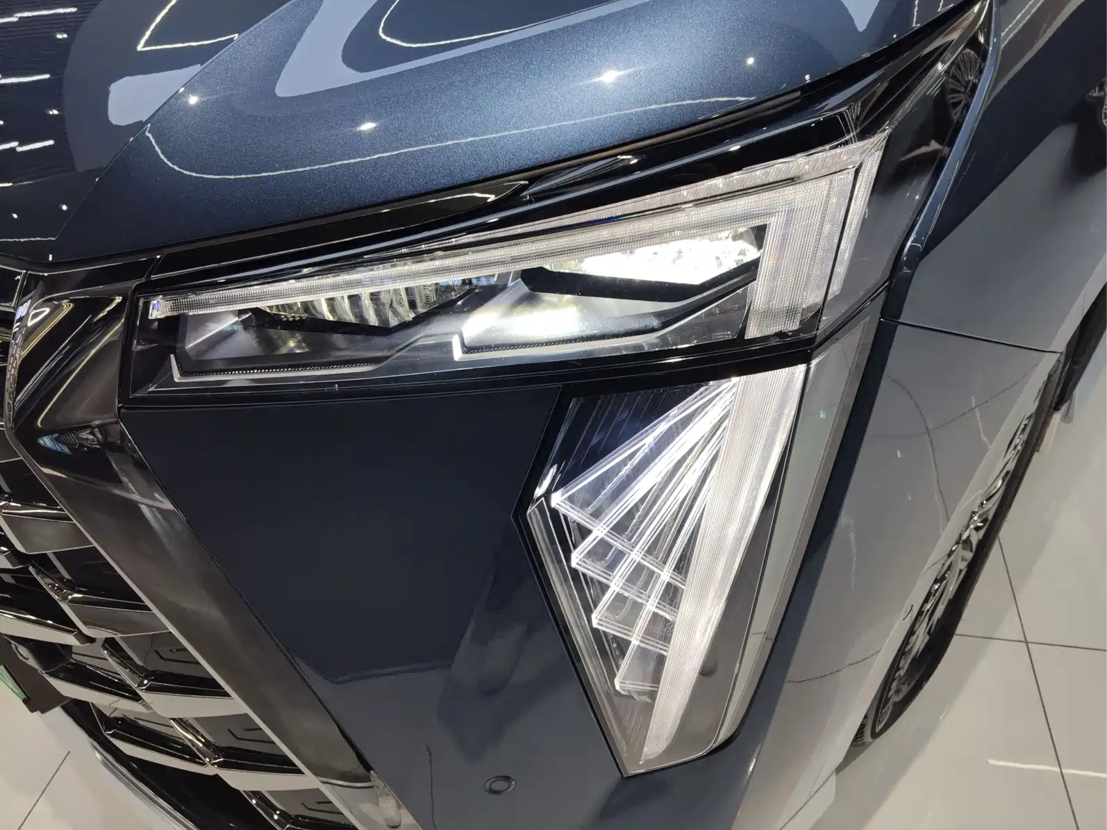 Фото 7 - GAC Trumpchi Trumpchi Xiangwang M8