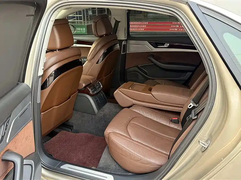 Audi A8 2013 A8L 45 TFSI quattro Comfort фото 13