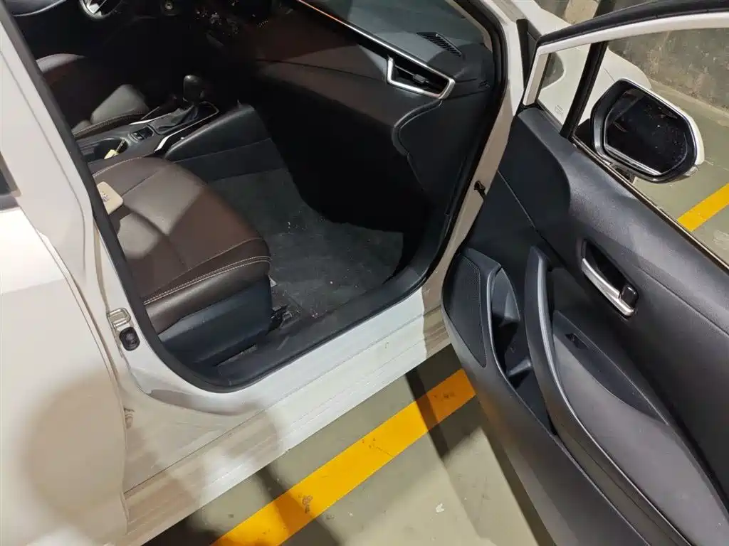 Toyota Corolla 2021 TNGA 1.5L CVT Pioneer Edition фото 22
