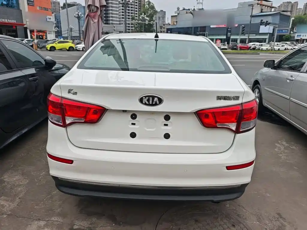 Фото 6 - Kia K2