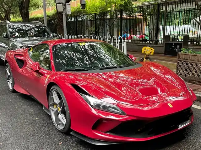 Ferrari F8 2019 Tributo 3.9T V8