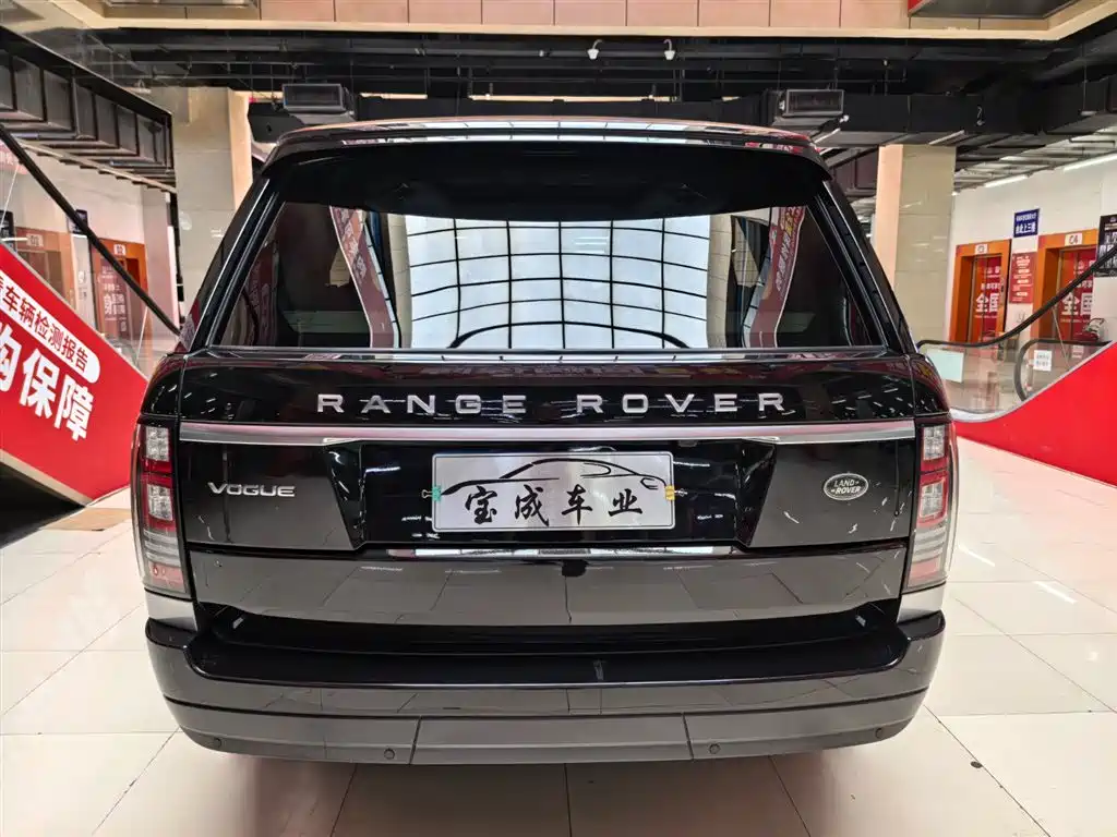 Land Rover Range Rover 2014 3.0 SC V6 Vogue фото 4