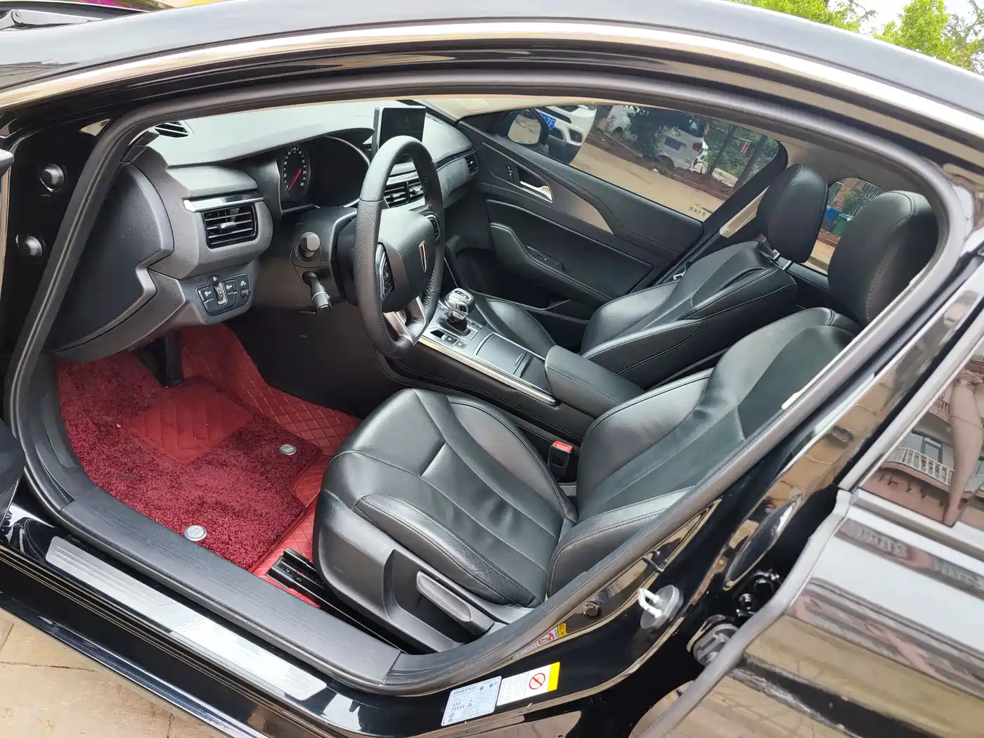 Hongqi H5 2022 Classic Facelift 1.5T DCT Flag Rhythm Edition фото 4