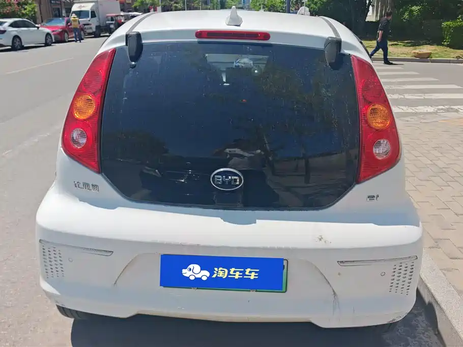 BYD e1 2020 Smart Comfort фото 4