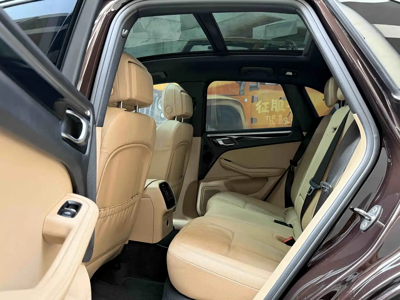 Porsche Macan 2018 Macan 2.0T фото 9
