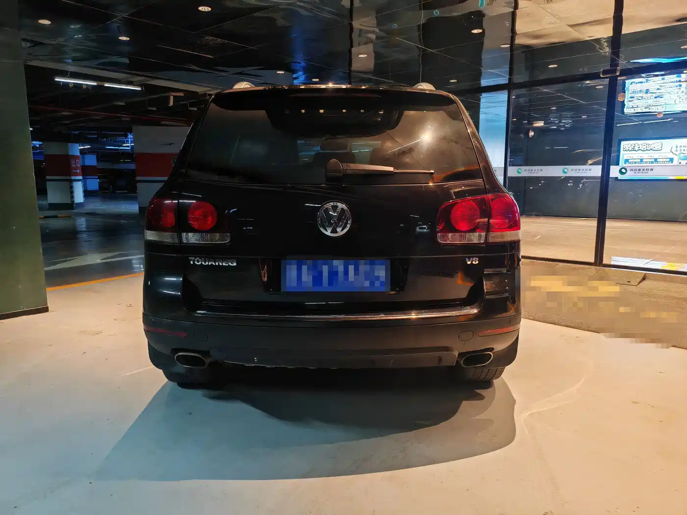 Volkswagen Touareg 2007 4.2L Premium фото 4