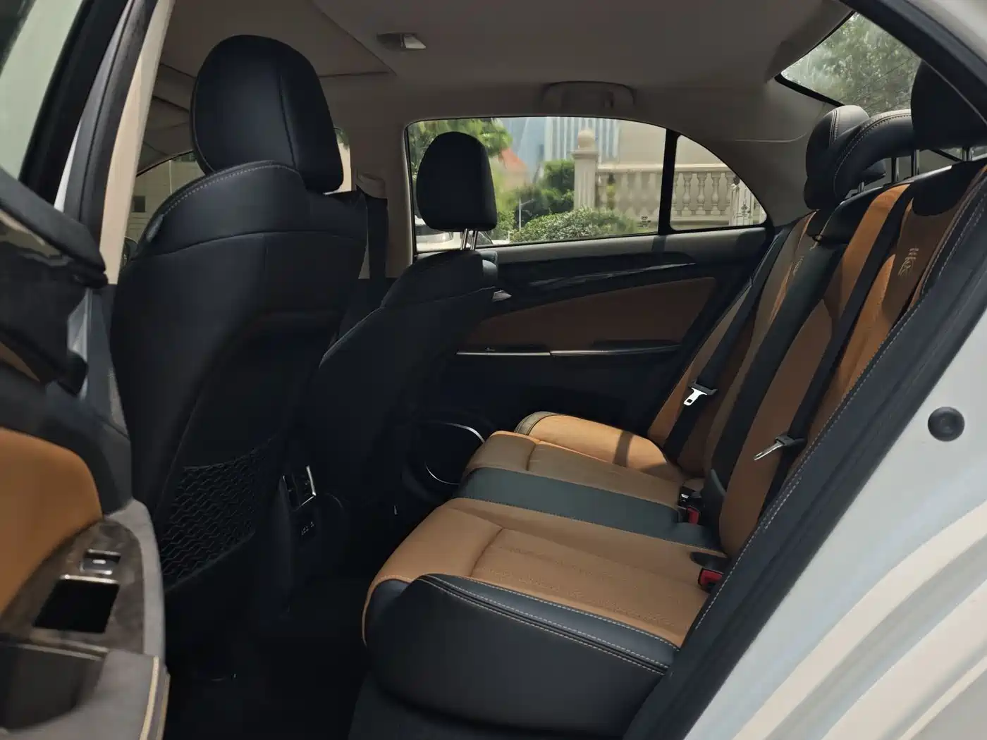 BYD Qin New Energy 2017 1.5T Premium Model фото 7