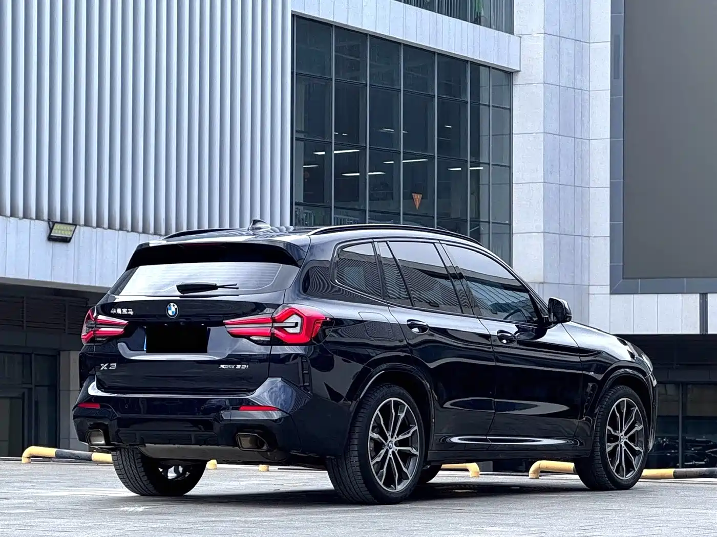 Photo 5 - BMW X3