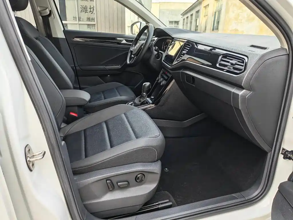 Volkswagen T-ROC 2022 2022 280TSI DSG 2WD Comfort PLUS