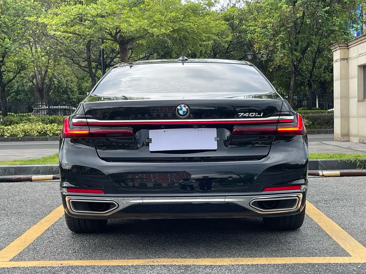 BMW 7 Series 2021 2021 Model 740Li Leading Luxury Package