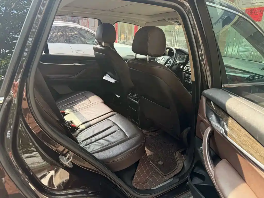 Фото 6 - BMW X5 (Import)