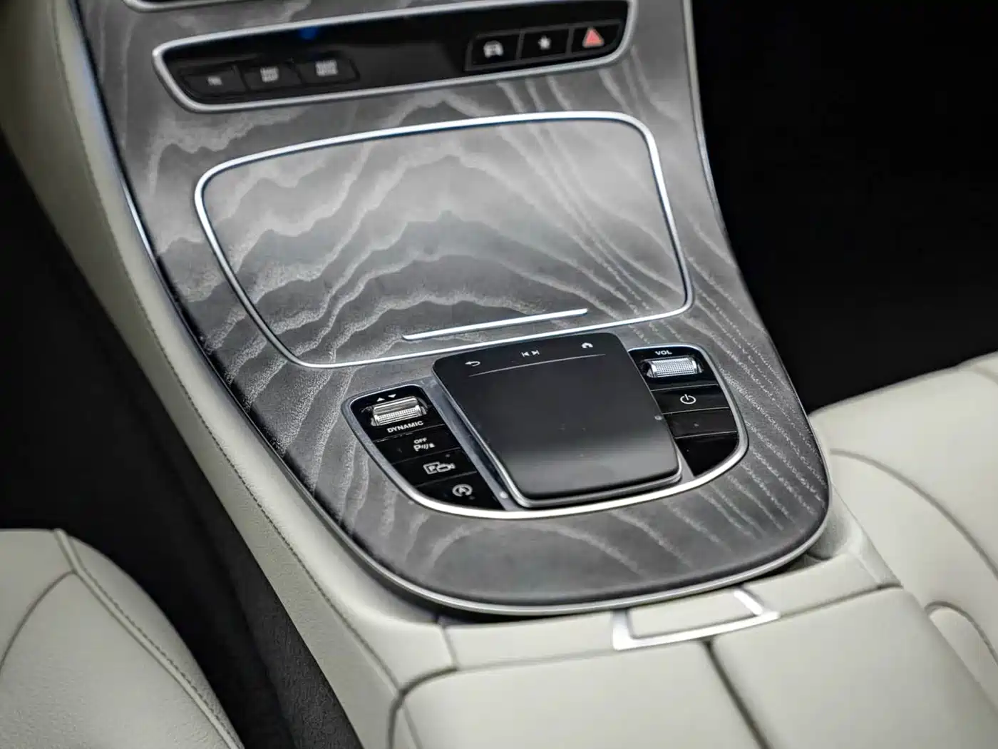 Mercedes-Benz CLS 2021 2021 CLS 300 Luxury